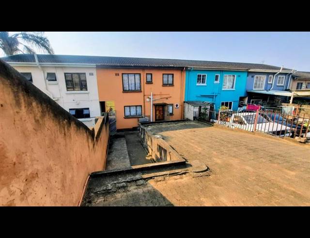 3 BEDROOM SIMPLEX FOR SALE IN WESTHAM